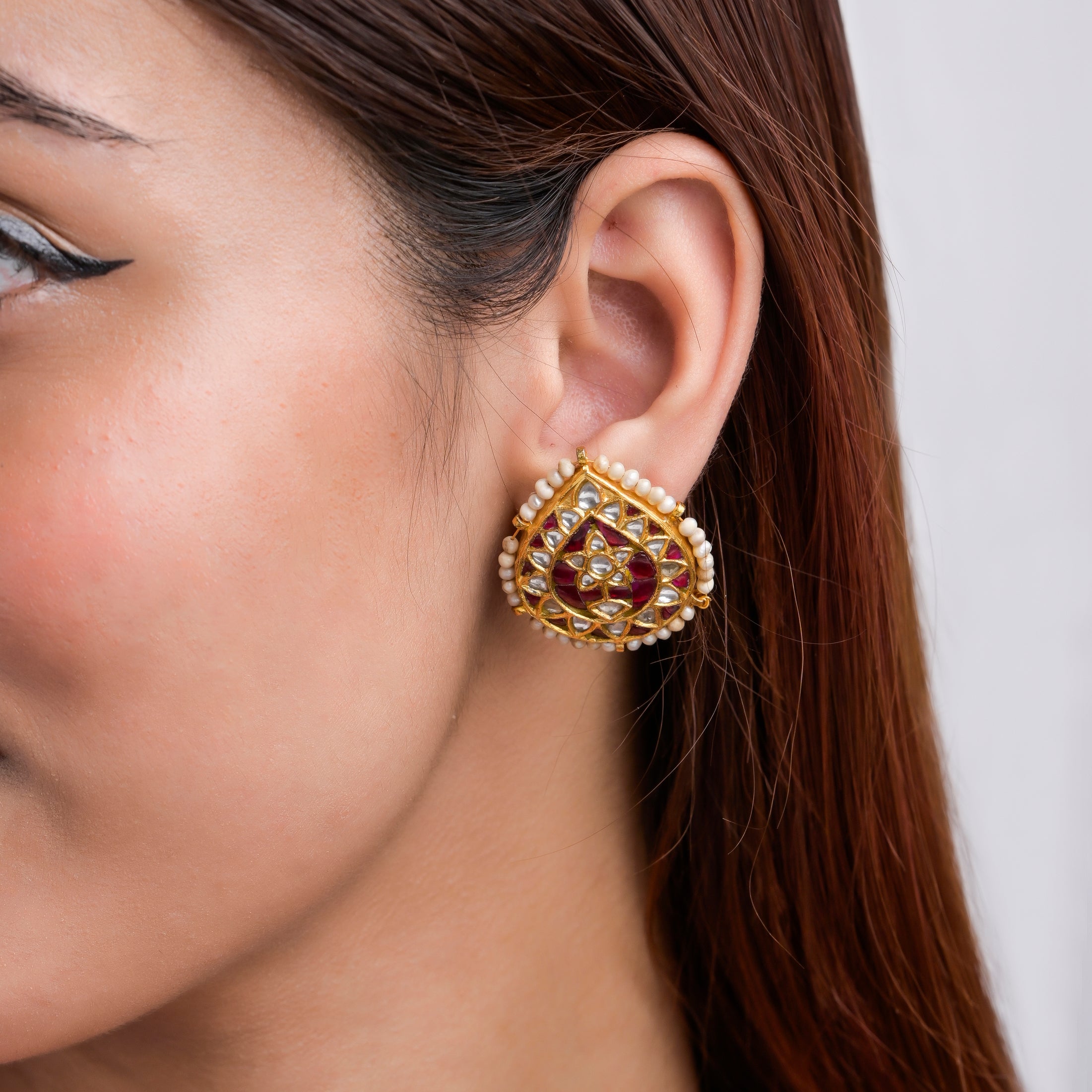 KUNDAN POLKI	STUD EARRINGS