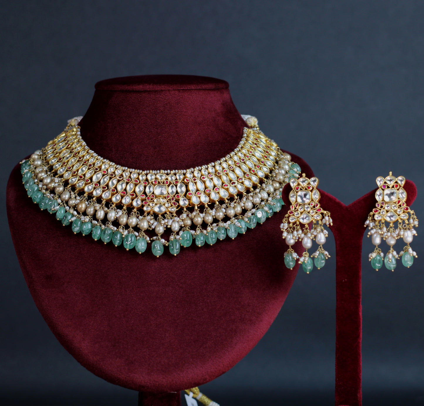 NECKLACE AND EARRING IN 92.5 STERLING SILVER WITH 18KT GOLD PLATED KUNDAN,FLOURIDE,CULTURE PEARLS,FRESH WATER PEARLS