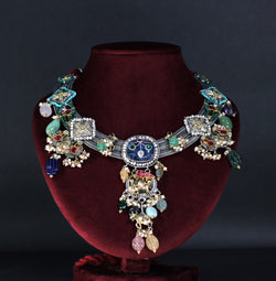 NECKLACE IN 92.5 STERLING SILVER IN DUAL TONE WITH  SEMI PRECIOUS STONES AND FRESH WATER PEARLS