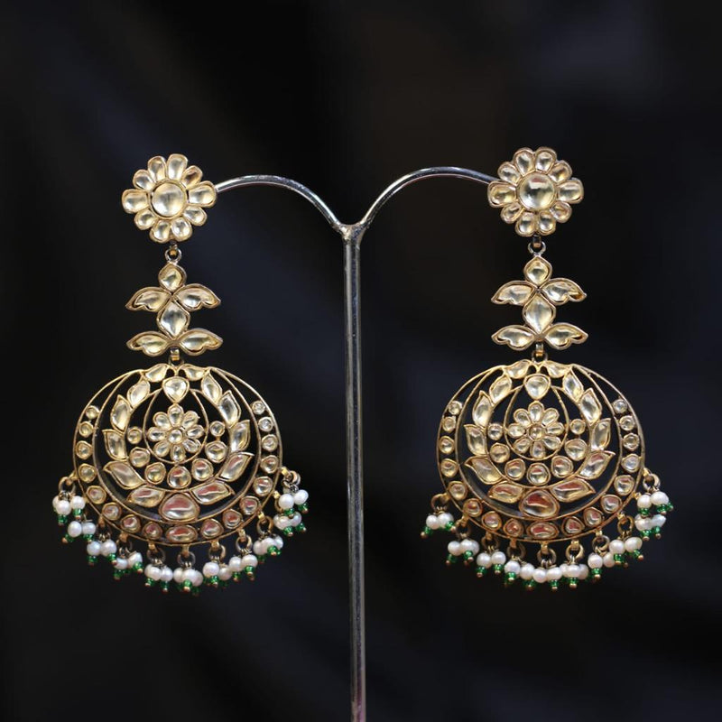 EARRINGS:- 92.5 STERLING SILVER GOLD PLATED WITH KUNDAN & FRESH WATER PEARLS.