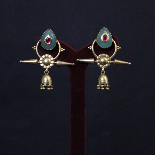 EARRINGS:- 92.5 STERLING SILVER, GOLD PLATED WITH RED ONYX & FLUORITE.