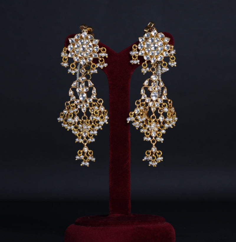EARRINGS IN 92.5 STERLING SILVER 18KT GOLD PLATED WITH KUNDAN & FRESH WATER PEARLS