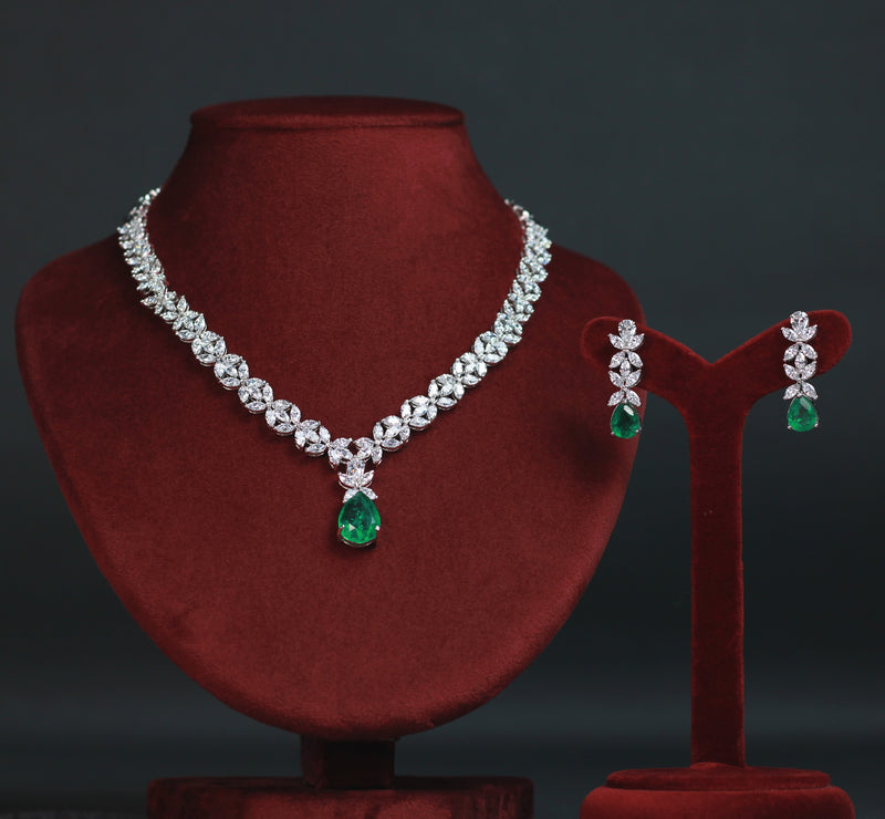 NECKLACE and earring IN 92.5 STERLING SILVER WITH SWAROVSKI  & GREEN ONYX IN WHITE RHODIUM PLATED